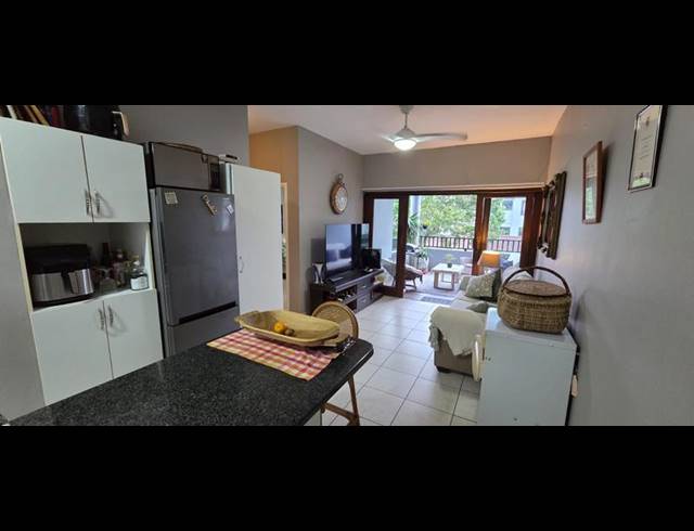 2 BEDROOM APARTMENT FOR SALE IN SHEFFIELD BEACH